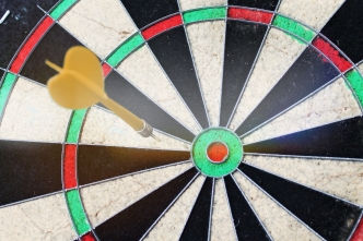 dart on dartboard